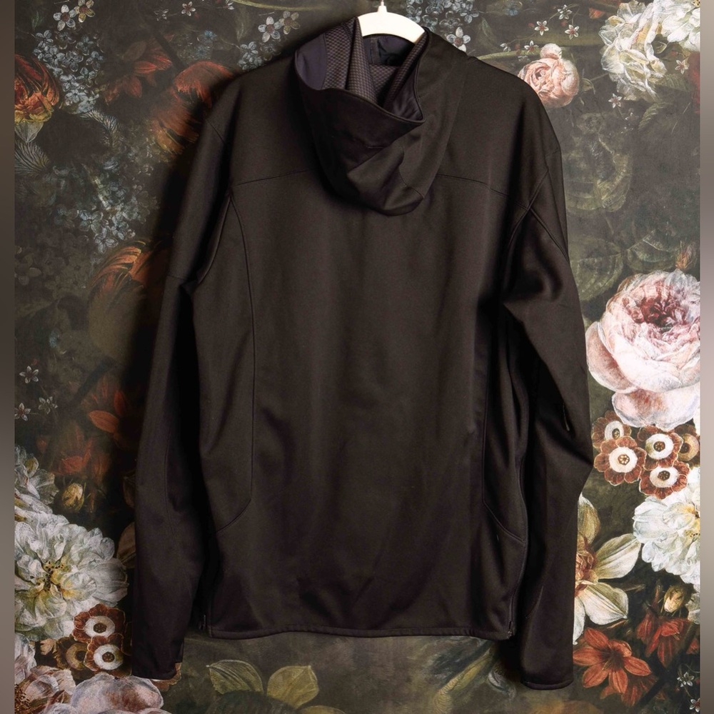Mamut black windstopper jacket - excellent condition Size L - Picture 2 of 13